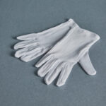 Guanti in cotone, bianchi, per carta, libri e fotografie